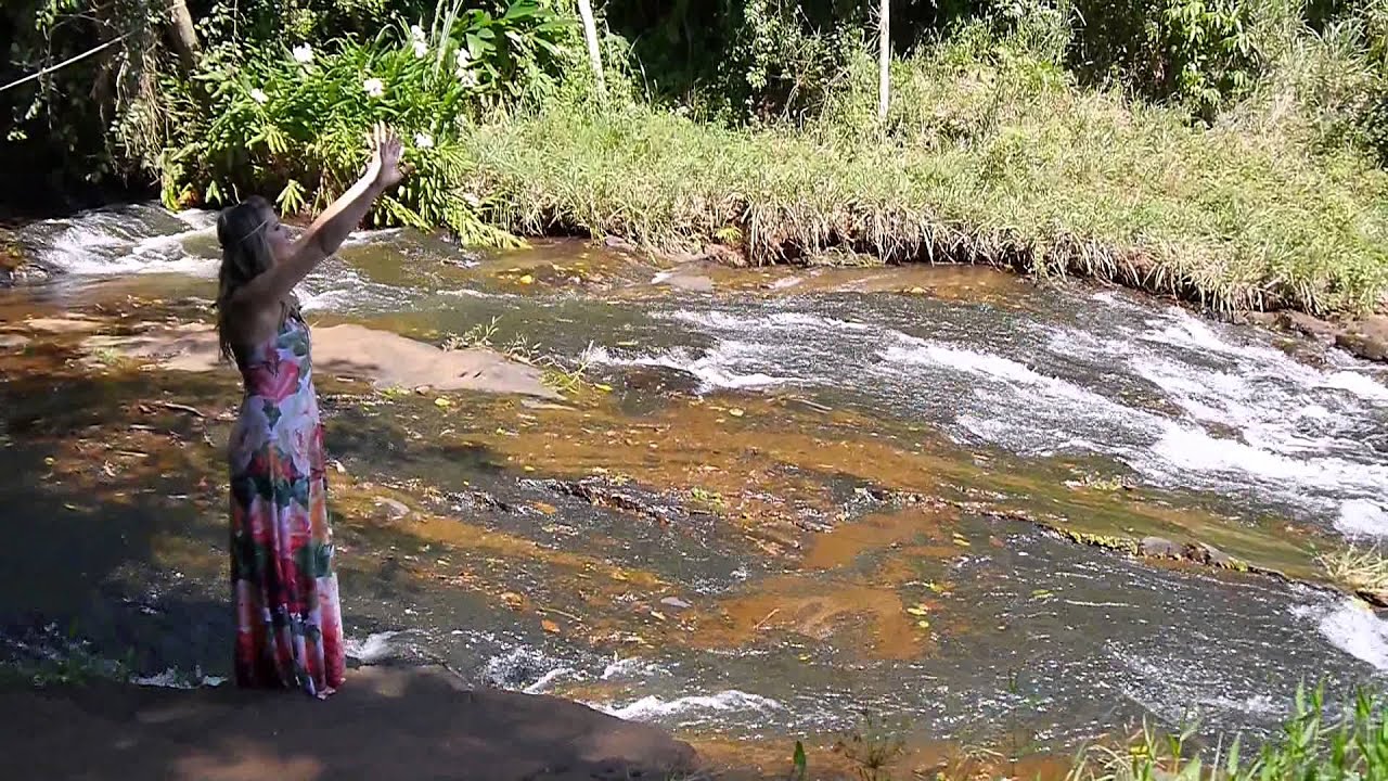 Clipe Quero Mais de Ti Senhor - Ana Paula Zeca (Oficial - Full HD)