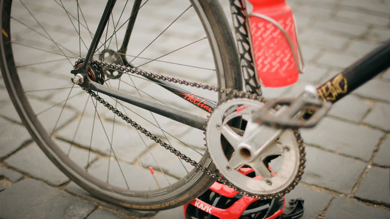 Hotline Terry B // Street Cycling Race Tokyo & Saint Petersburg