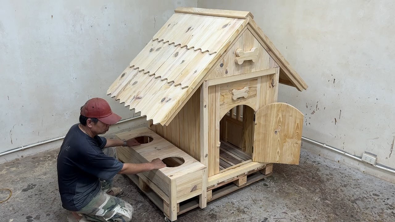 How To Build A Big Wooden House For Your Pet Dog. Very Happy Dogs - Woodworking Skills
