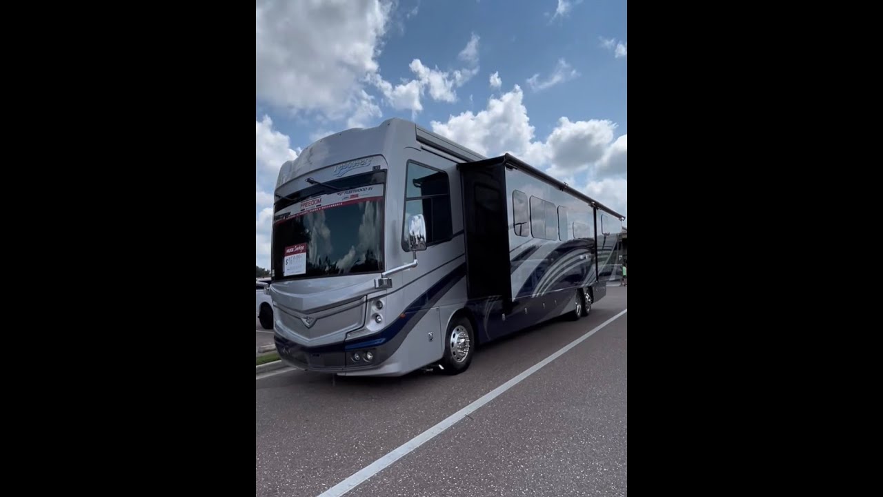 2024 Fleetwood Discovery LXE 44S! This RV has top of the line features with an incredible floorplan!