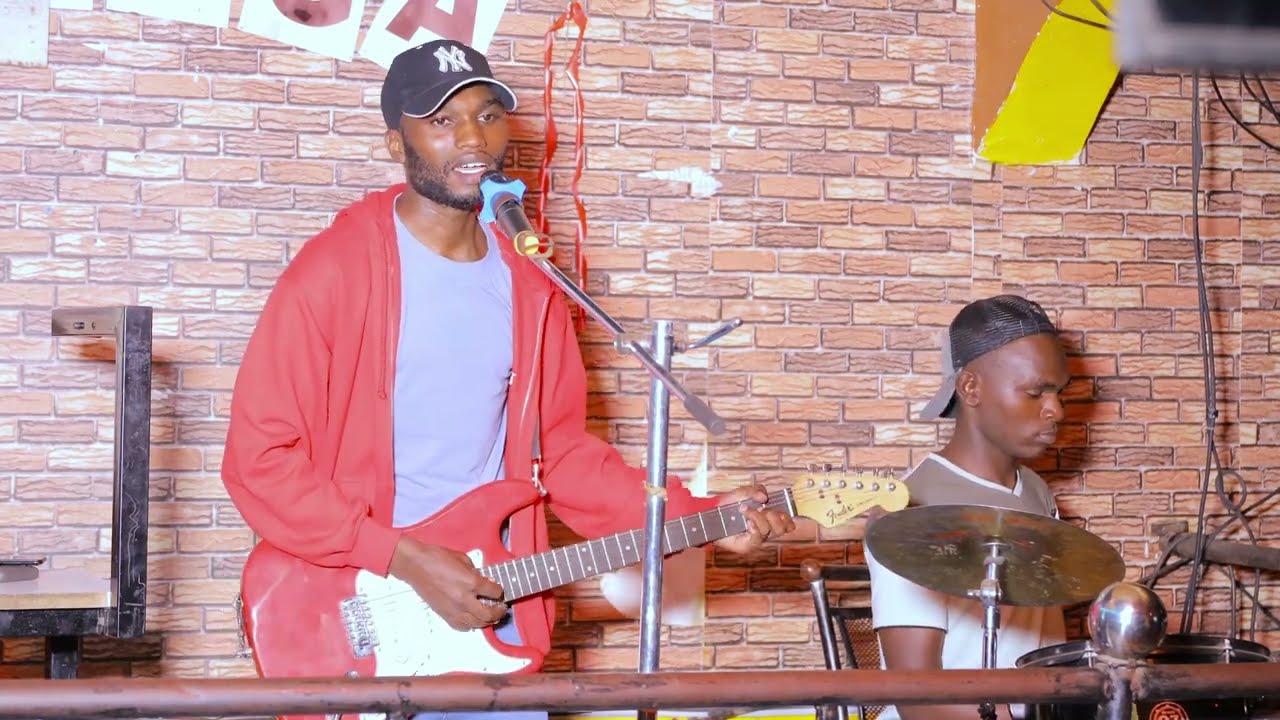 Latest mugithi ngogoyo mix live by Resus (sam kinuthia,wanjaro,muraya, Salim,waithaka, demathew) mix