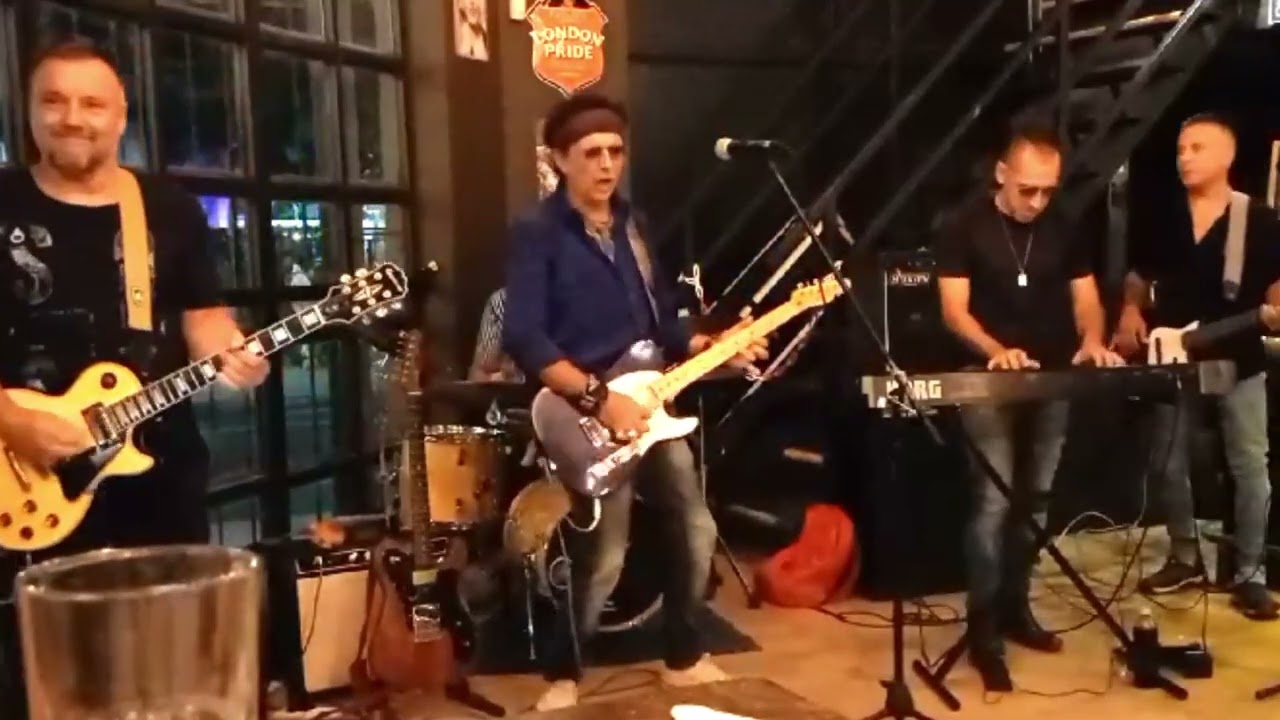 Carlos Gardellini band 