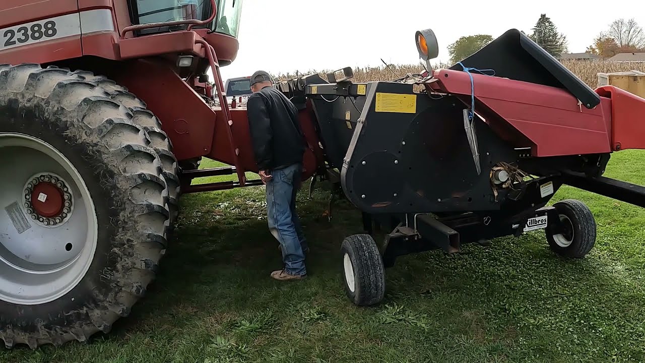 Young Tractor Pull Driver Opens Up Corn Field - CASE IH 2388 - Family Farming/Fun Times Harvest 2021