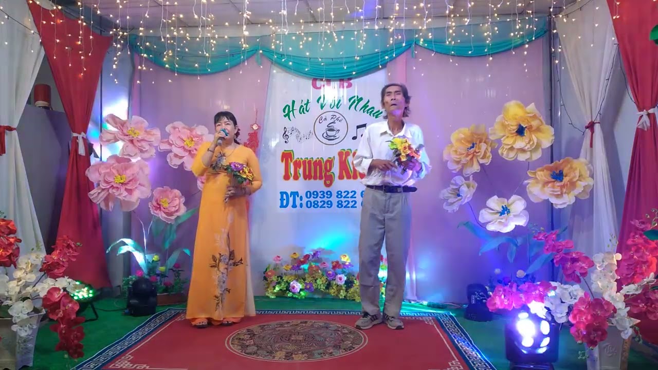 Chú Chín & Cẩm Dân tanco Mưa trên phố Huế 
