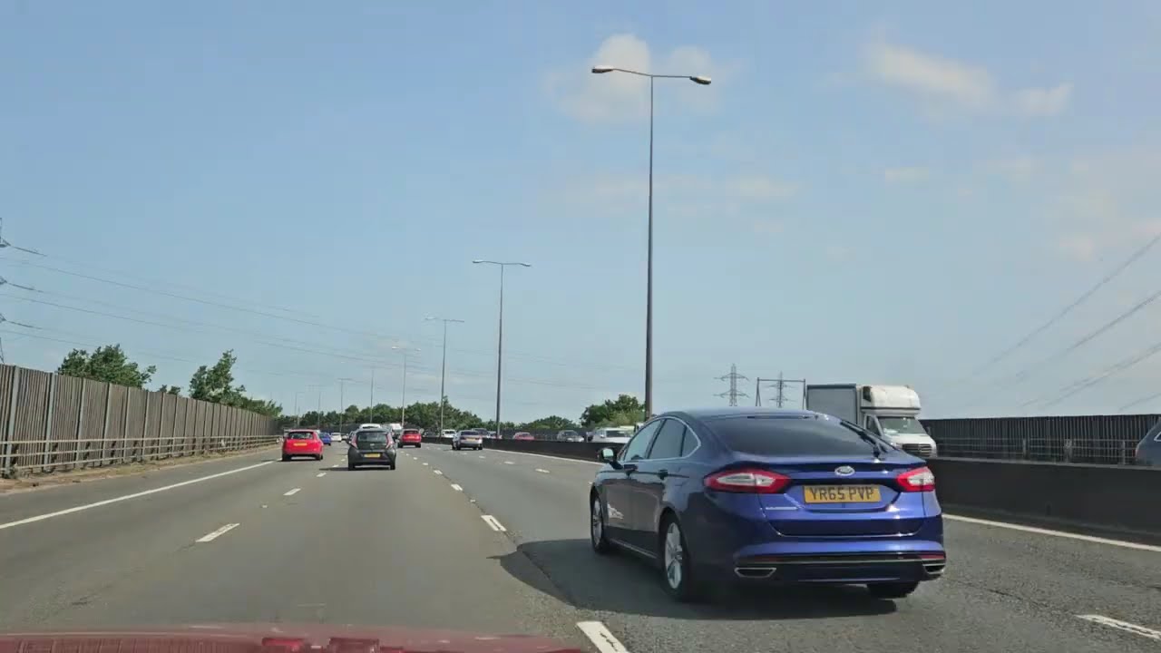 Timelapse - M25 Reigate to Slough Summer Drive