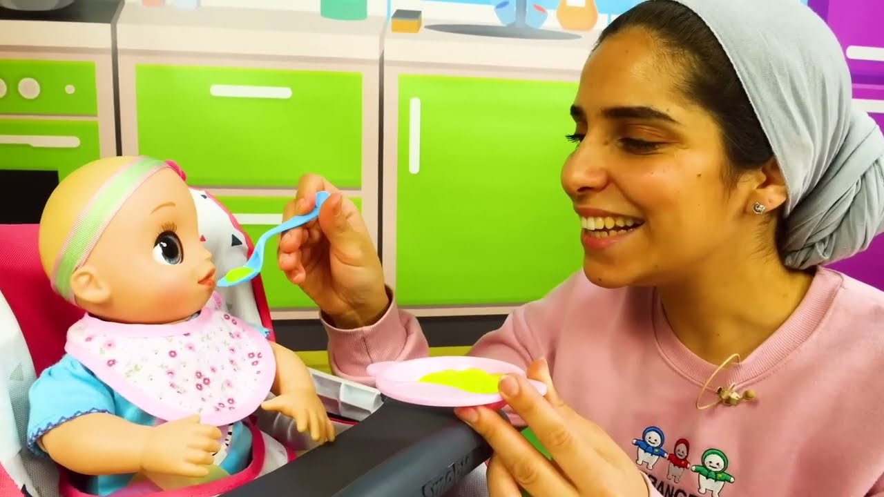👶Pourquoi Baby Alive pleure? 30 MIN de jeux avec poupons et jouets pour enfants.
