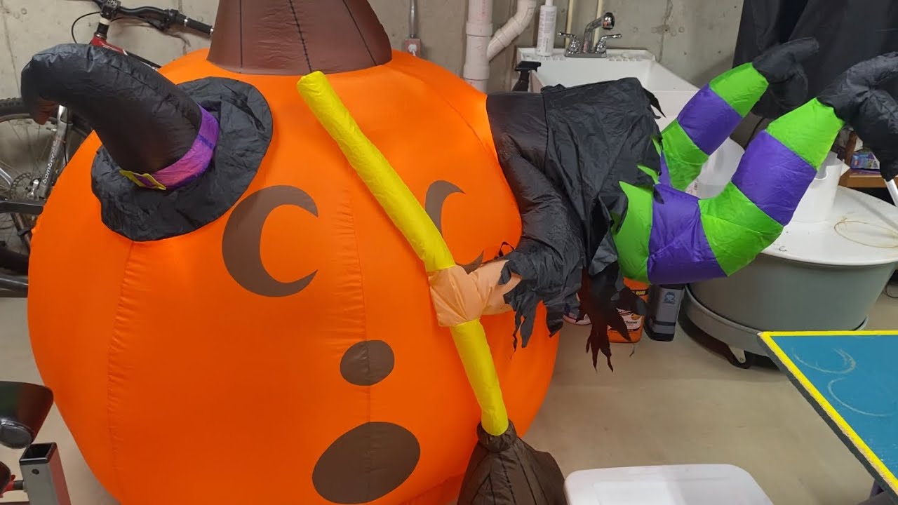 [REVIEW] Gemmy 2006 Animated Crashed Witch Pumpkin Inflatable