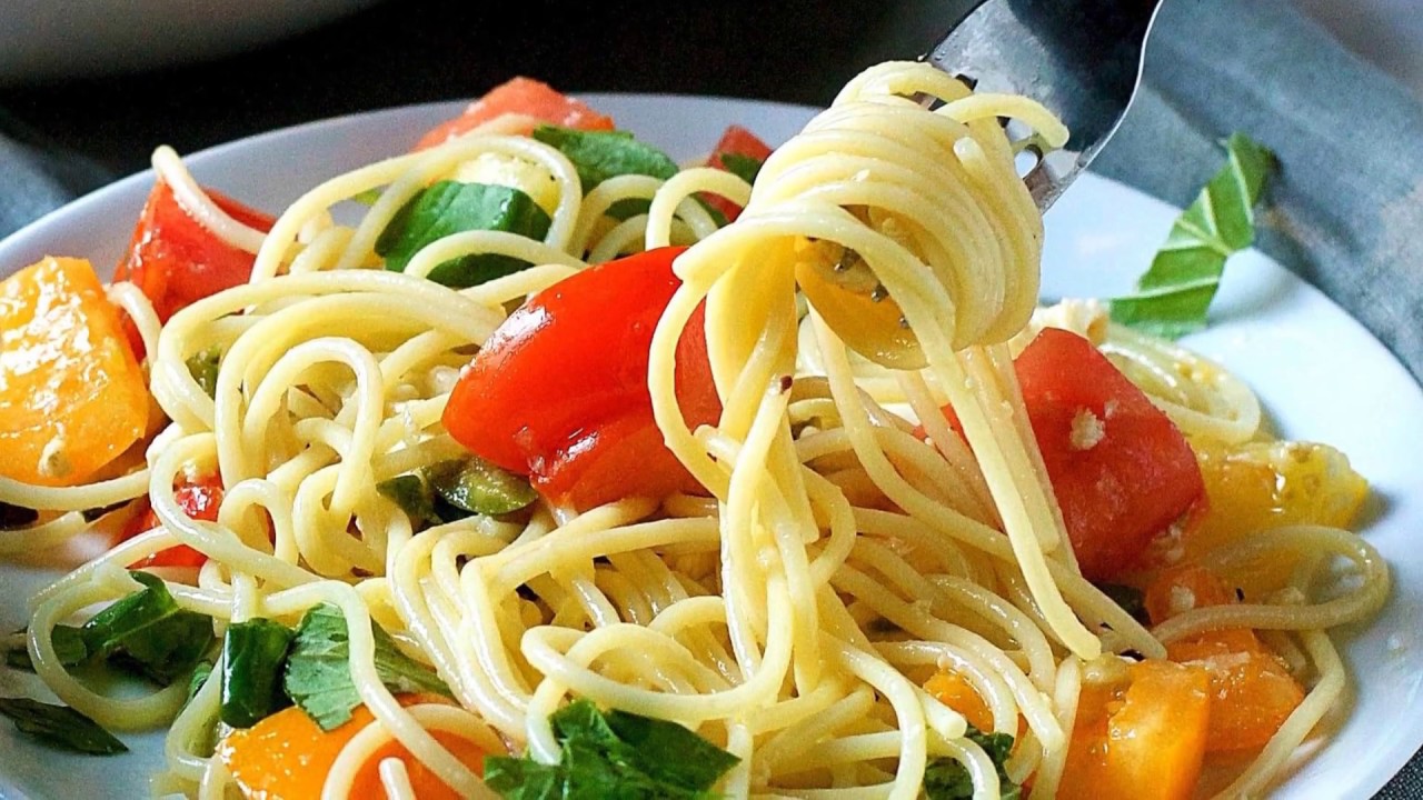 How to Make Checca Sauce (Pasta alla Checca)