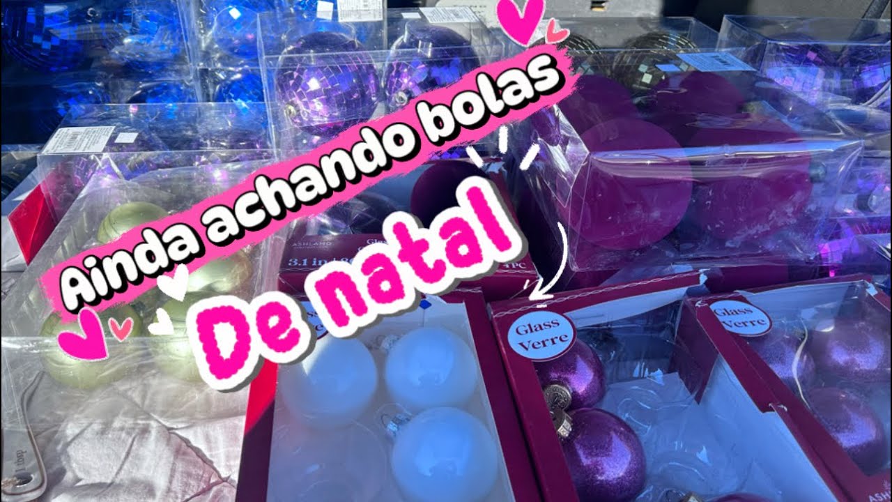  Dumpters cheio de  bolas de natal espelhadas  