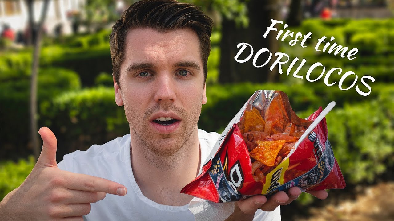 German tries Mexican street food for the first time!! (Mexico City Coyoacán)