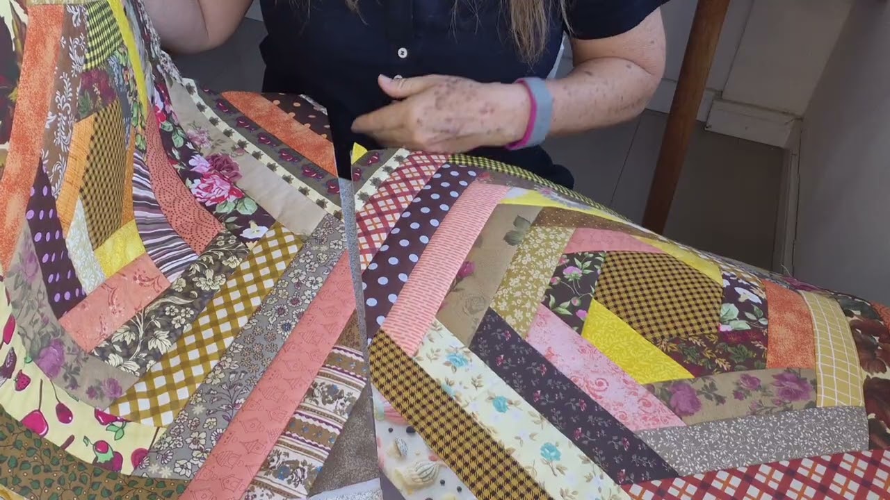 Tapete Sustentável com Hexágonos: Patchwork de Retalhos. Parte 1. #Patchwork #Tapete #Hexágono 