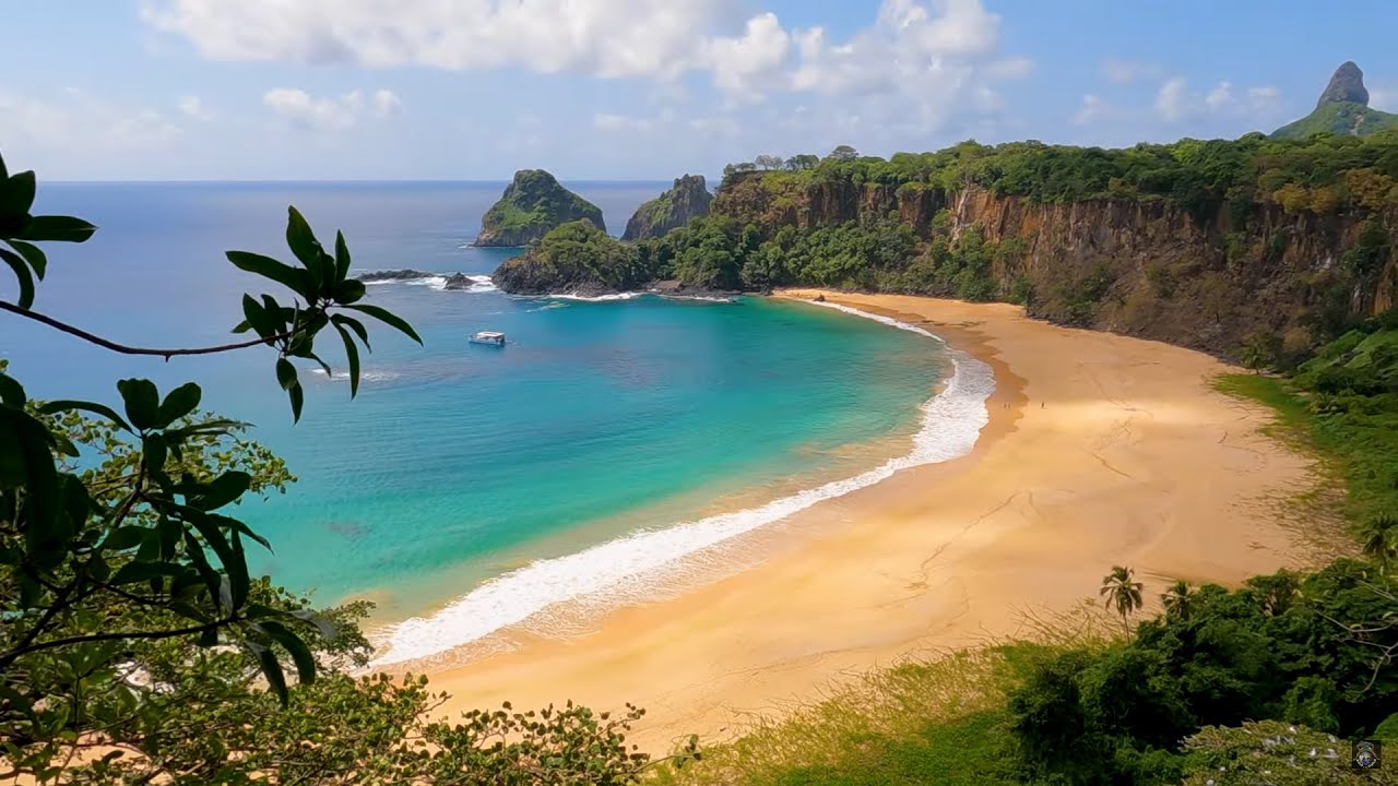Fernando de Noronha Tour 2024