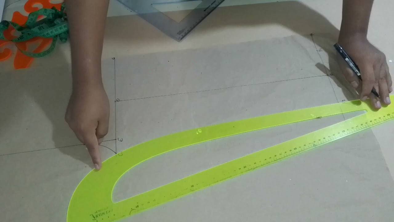 COMO HACER MOLDE DE PANTALÓN BUZO T/4