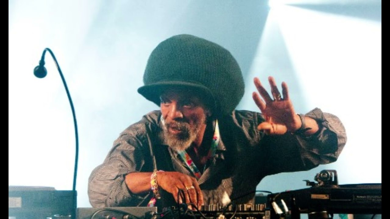 Jah Shaka Chanting on Try So Hard Bobby Melody Year 2000 Style
