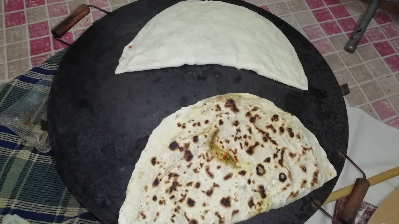 HATAY'IN NADİDE LEZZLETLERİNDEN Sacda Ispanaklı Börek / Semirsek Yapılışı