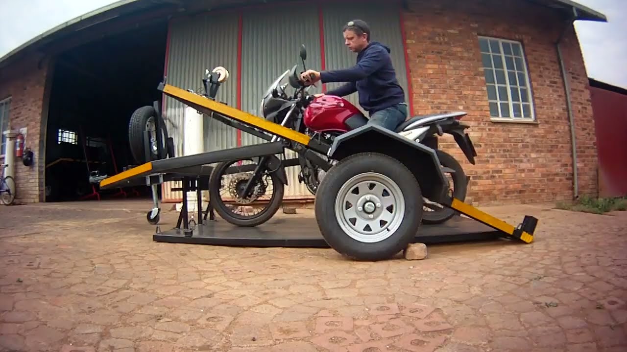 DAMS Trailers lowering trailer