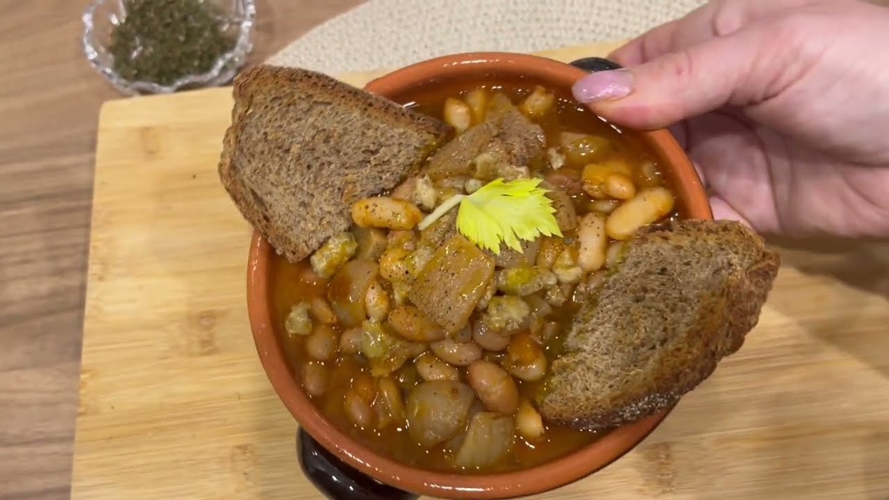 Super Facile, Super Golosa: Fagioli con Cotenna e pane croccante  come una Volta!