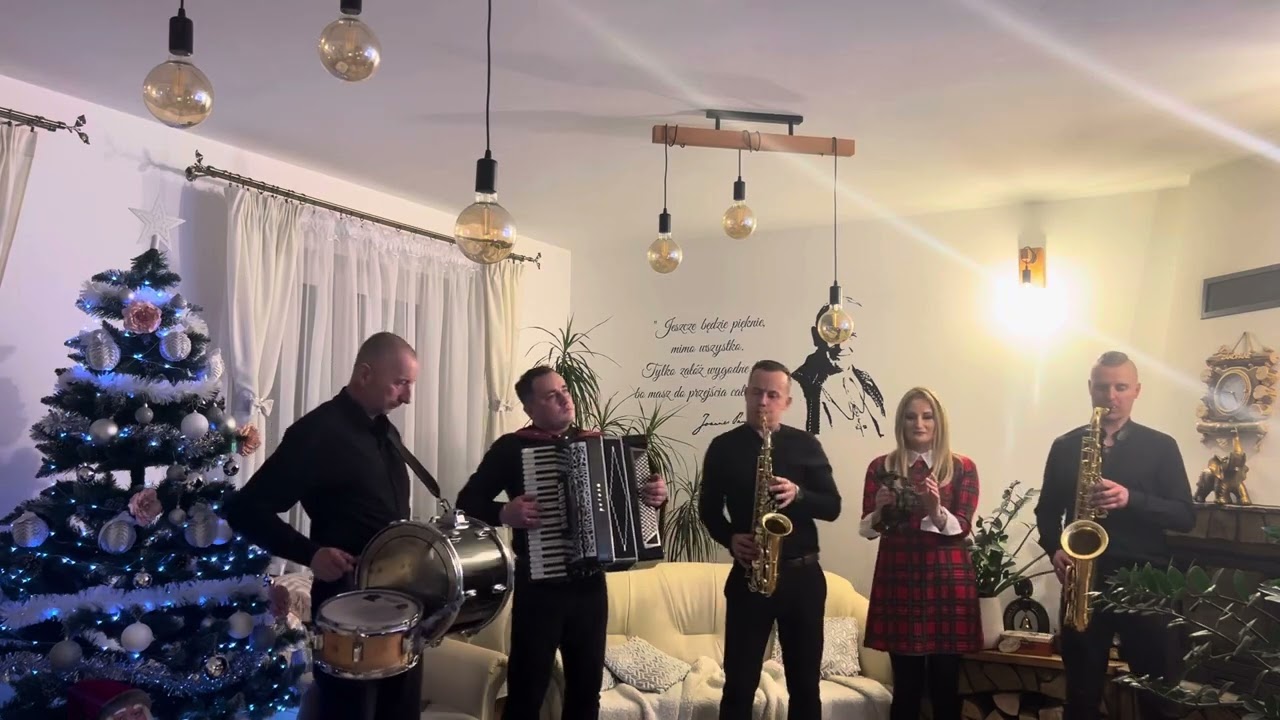 Kapela Pryzmat ,,Jezusa Narodzonego”