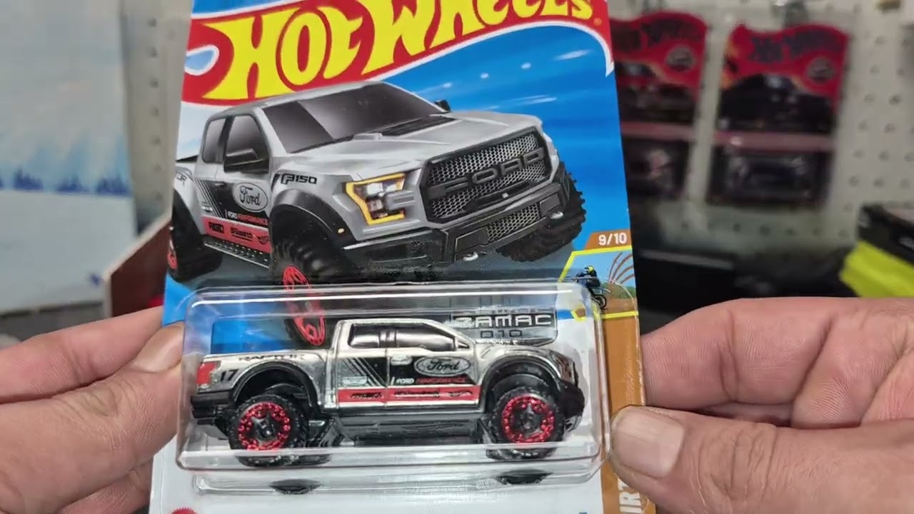 Monday diecast cracks fiesta 😎 