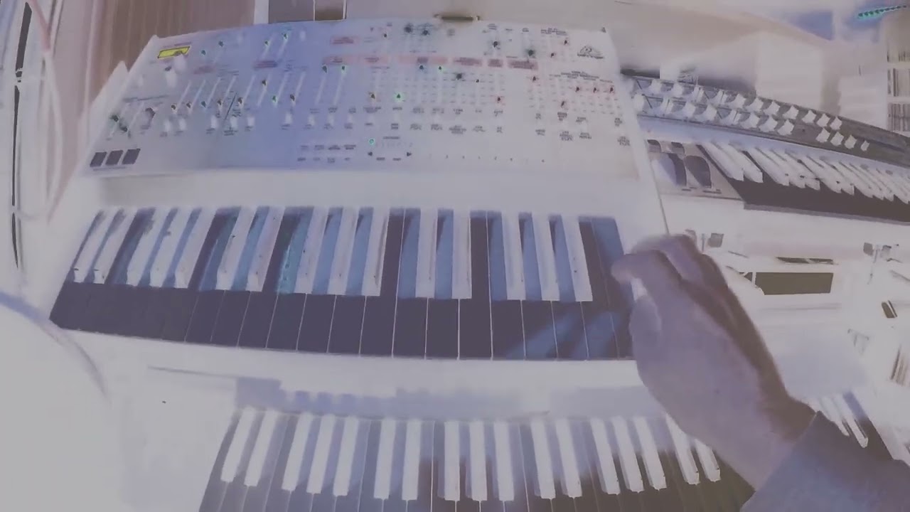 Sunday night Synth jam, come to the light