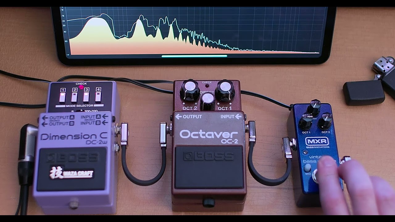 BOSS Octaver OC-2 vs MXR vintage bass octave