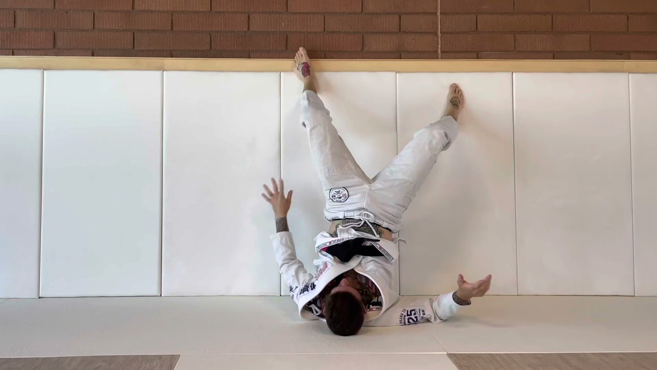 Bjj solo wall drills for inverted guard