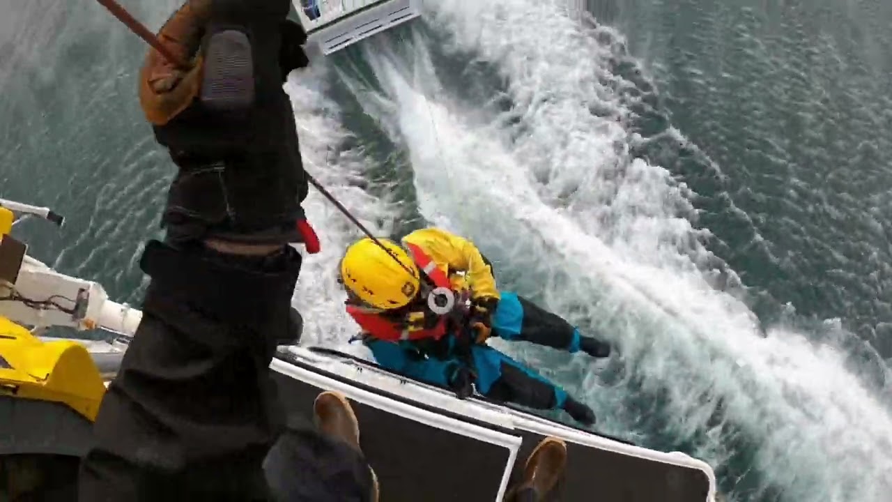 VC Air Unit Boat Hoist Training