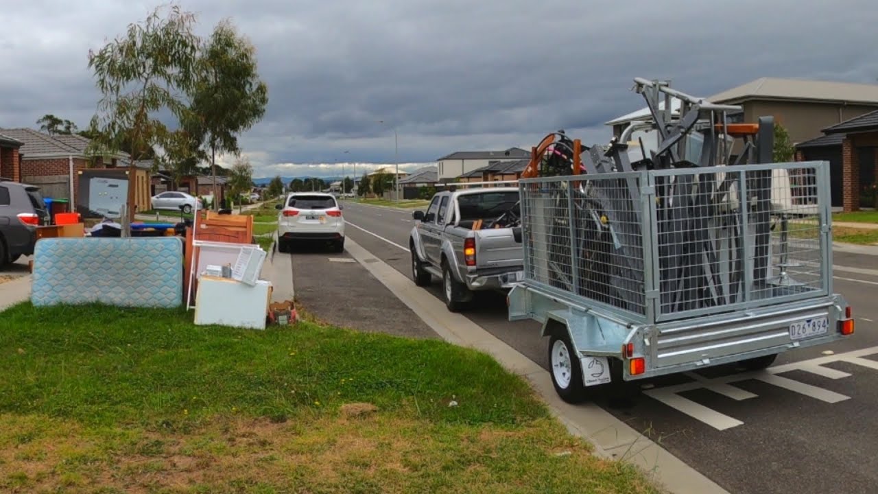 Good Old Scrap Metal Street Scrapping