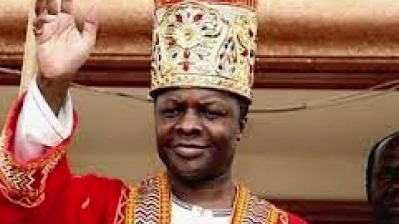 Oluyimba lw'ekikya ky'empologoma.  Mpologoma clan Anthem written and composed by Sir Paul Ssaaka