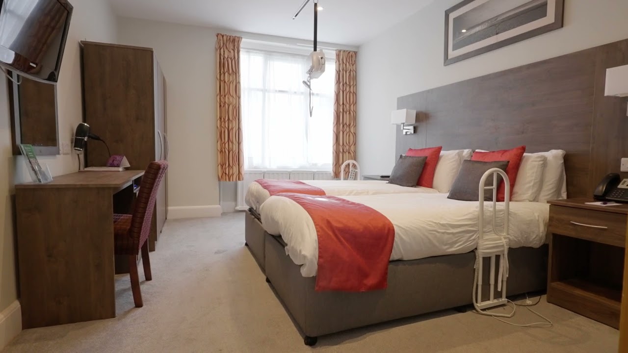 Marsham Court Hotel, Bournemouth, Accessible Room 215