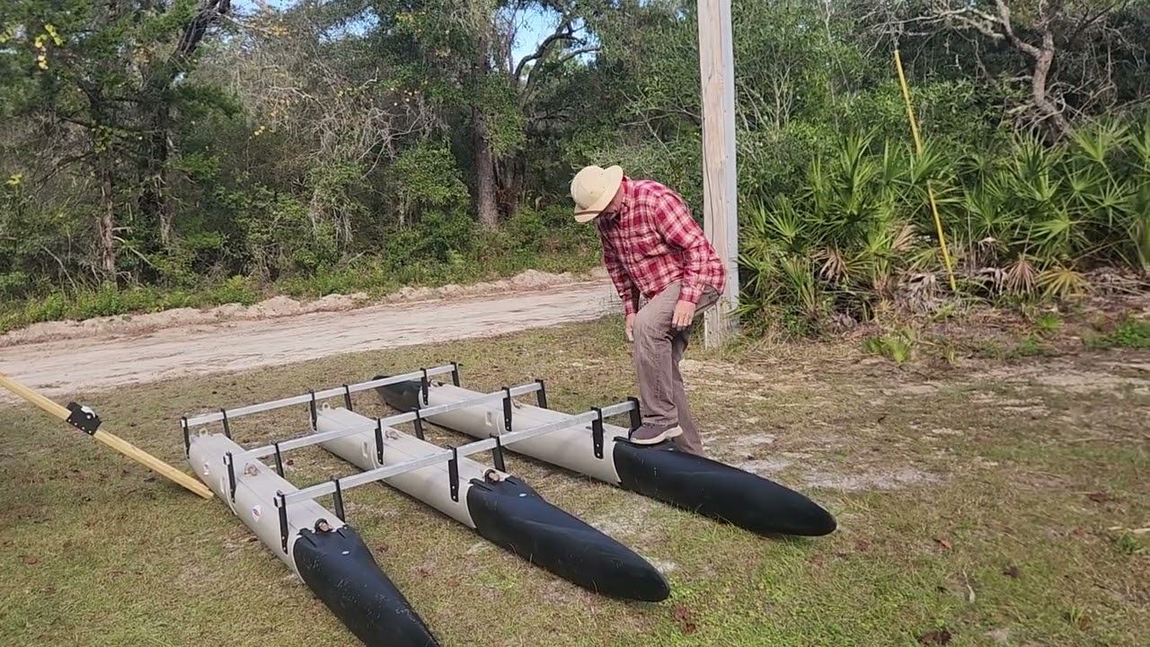 real time set up of a 16x6 Expandacraft tri hull pontoon boat.