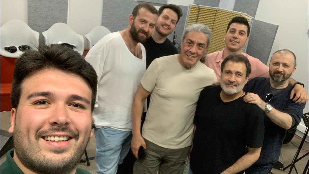 Berke Meyman - Geçti ömrün nevbaharı bülbül olmuş neyleyim