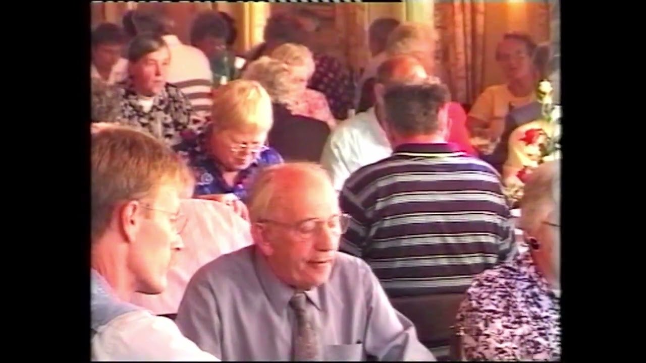 Pensionistudflugt i 1998 til Bromølle Kro på Sjælland.