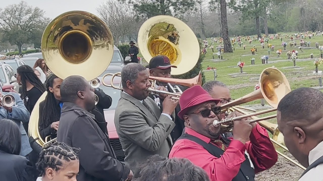 Johnson Family Band playing at Funeral of Ernest Johnson Sr.  "Riverside/Saints"
