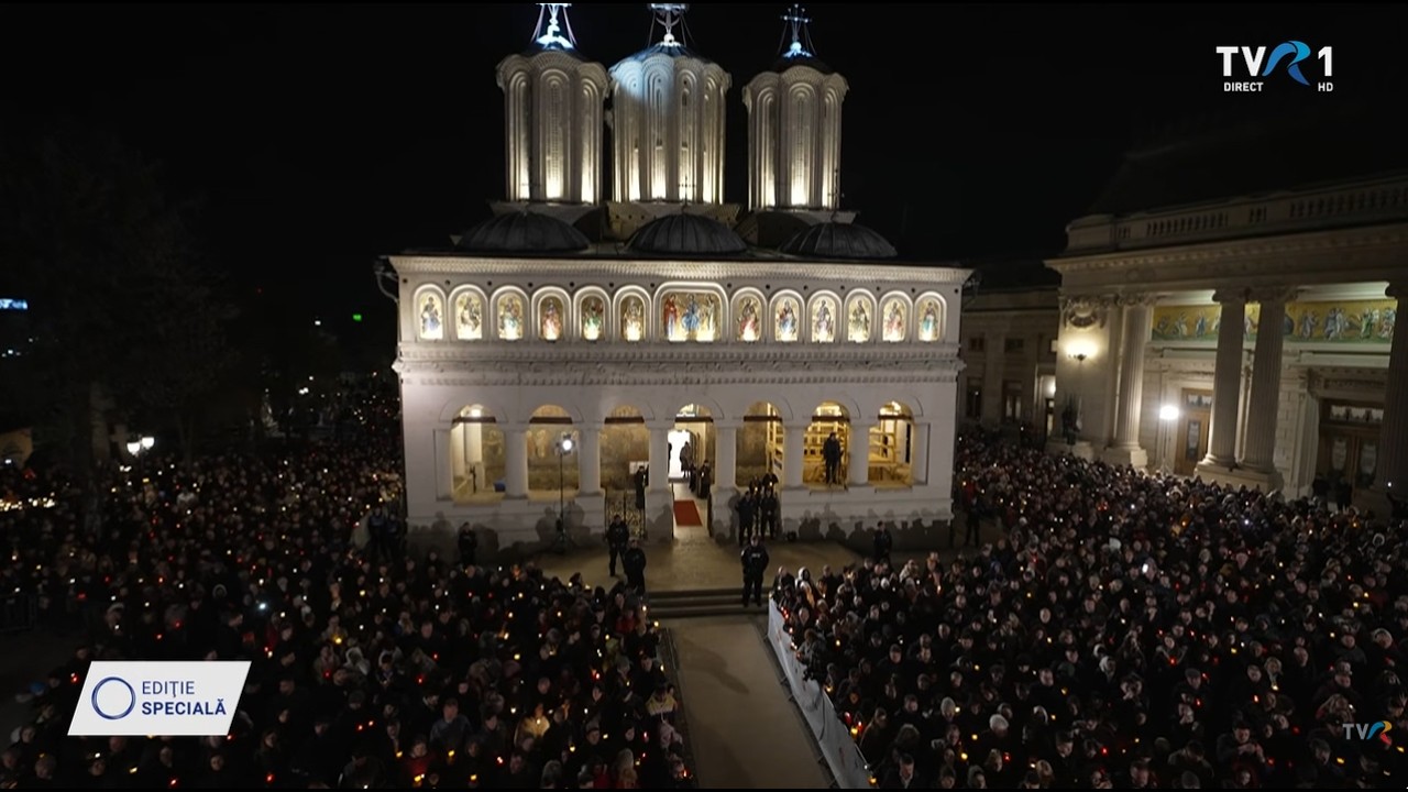 Hristos a &Icirc;nviat! - Slujba &Icirc;nvierii Domnului de la Catedrala Patriarhală din București | LIVE (TVR1)