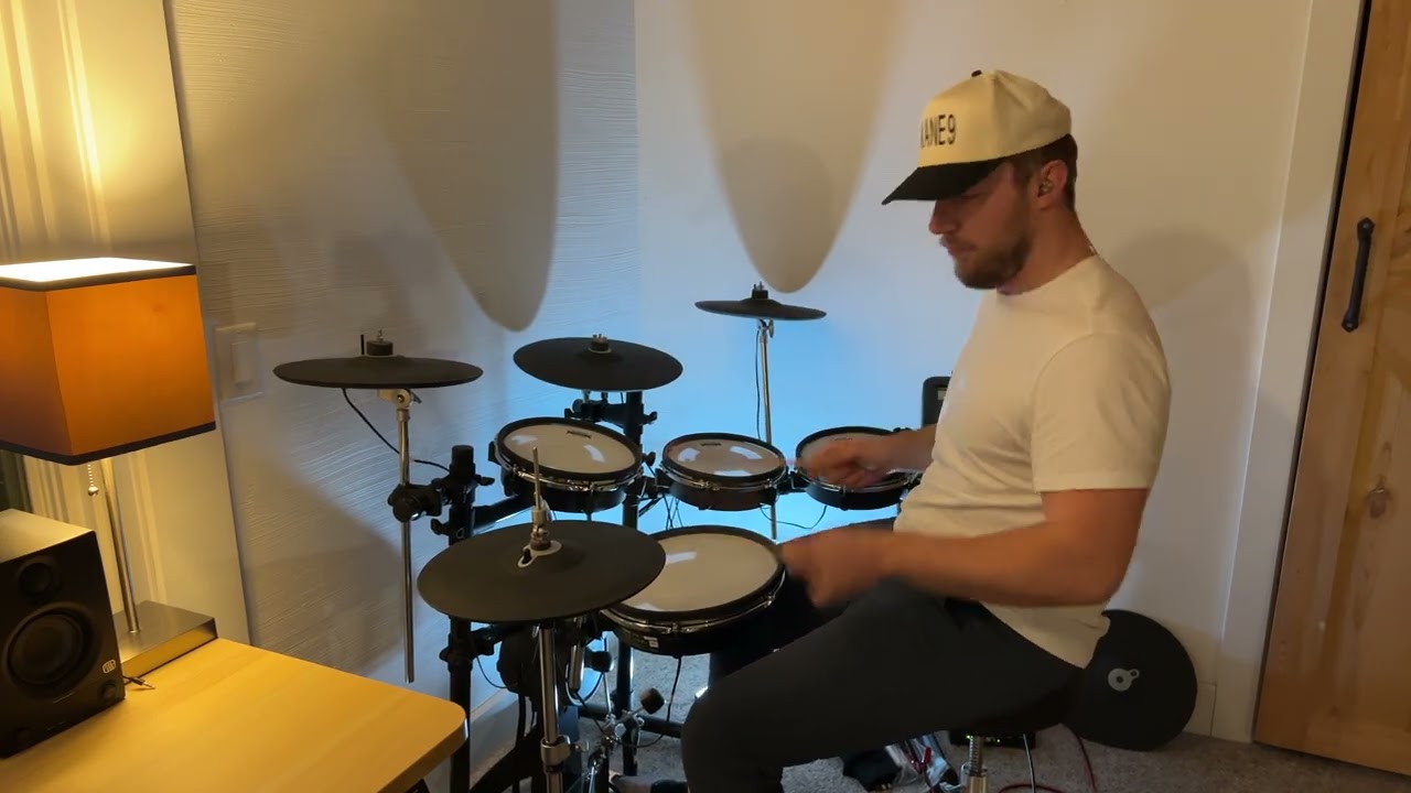 Backstreet Boys - Everybody (Backstreet’s Back) Drum Cover