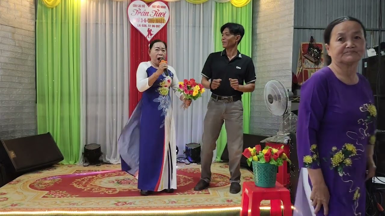 Chị màu giao lưu CLB trần tươi ca khúc em gái miền Tây 