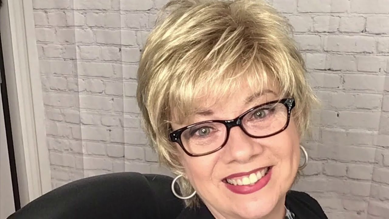 Wig Review: Ellen Wille Click in Champagne Mix