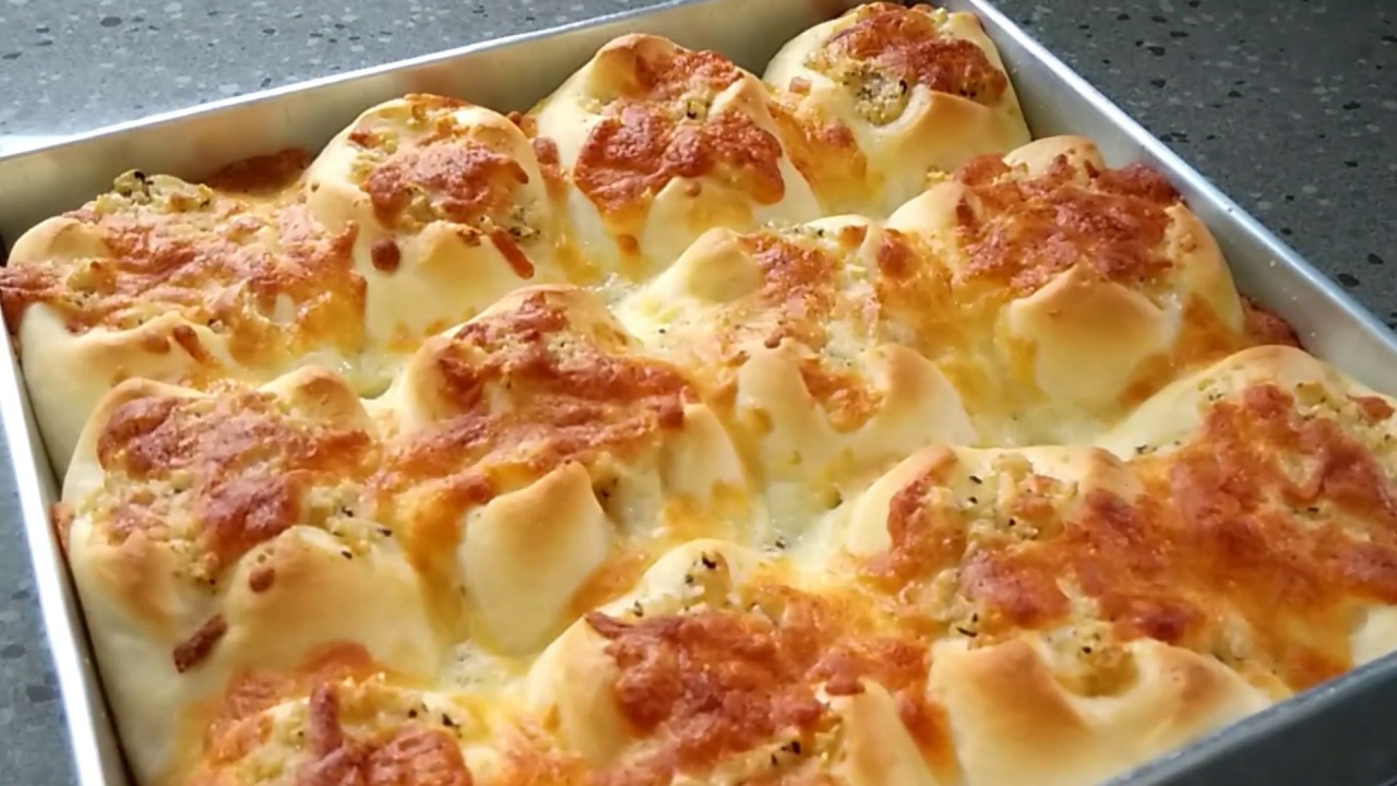 Super Fluffy Garlic Cheese Buns. Delicious!