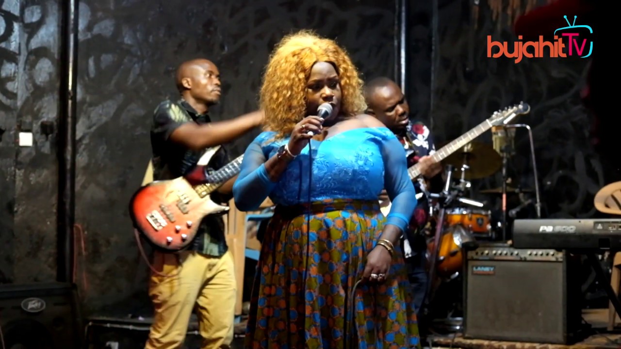 Isha Mashauzi | Full Performance in Burundi