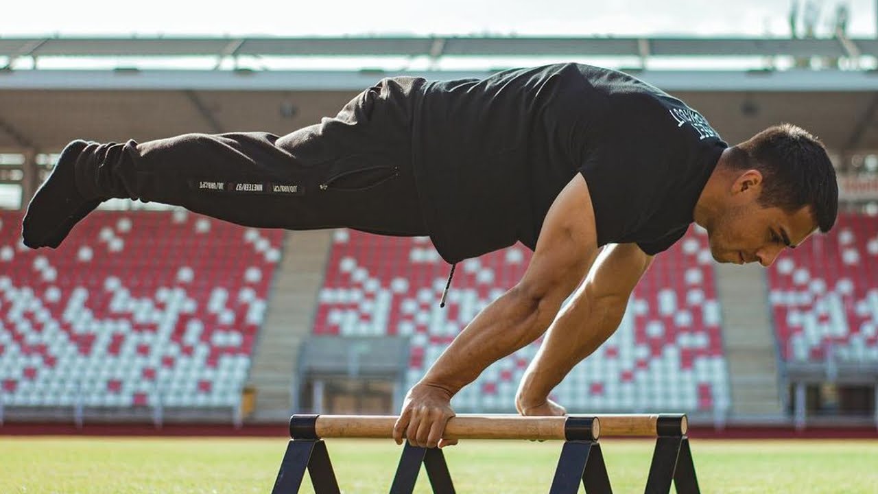 This Is What REAL Calisthenics Looks Like