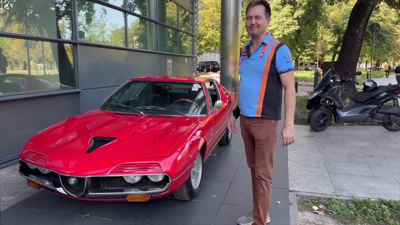 Alfa Romeo Montreal  wjeżdżamy nim do salonu - już w sprzedaży