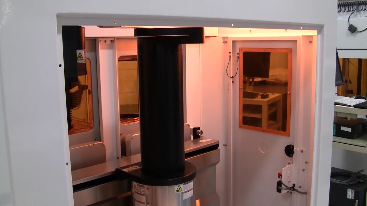 High-speed pre-alignment 300mm FOUP Opener Load port
