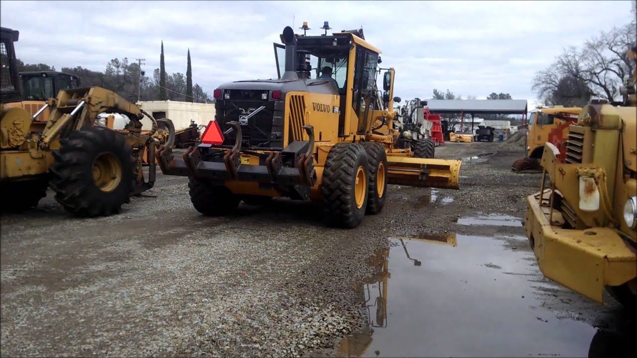 2012 Volvo G990