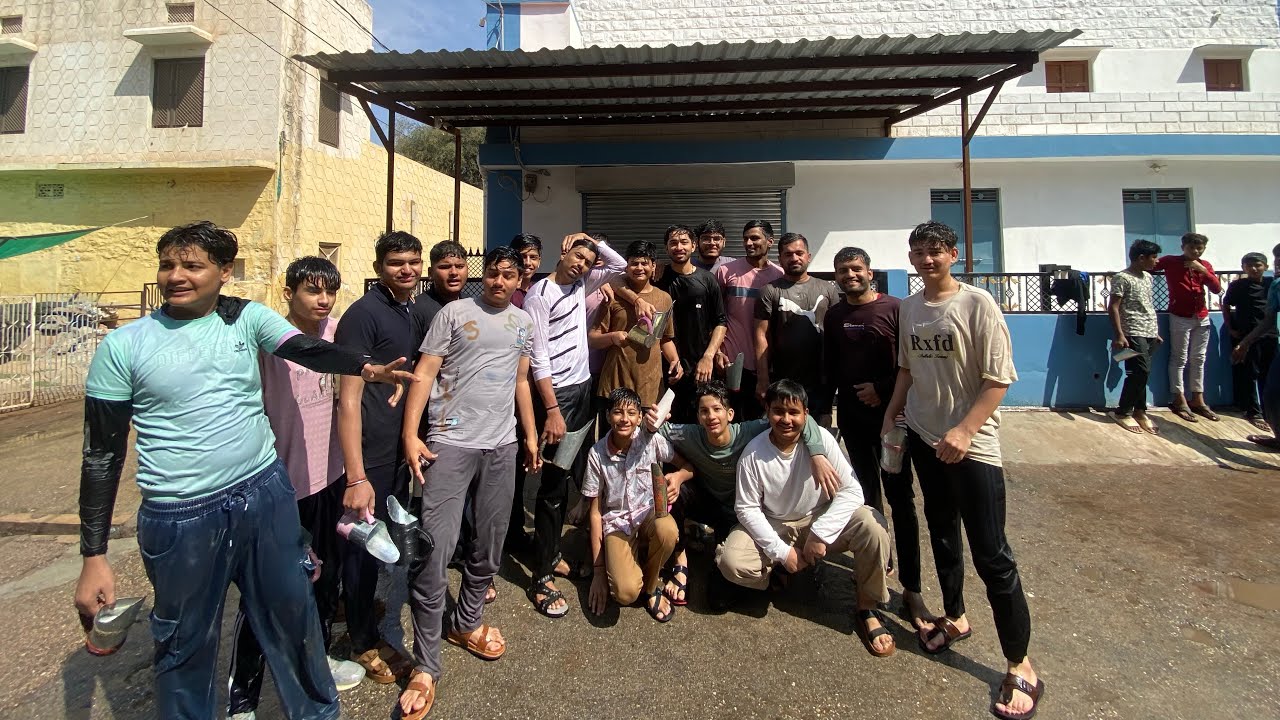 Apni Gang ke Saath Holi Blast 💥 bharat soni vlog 