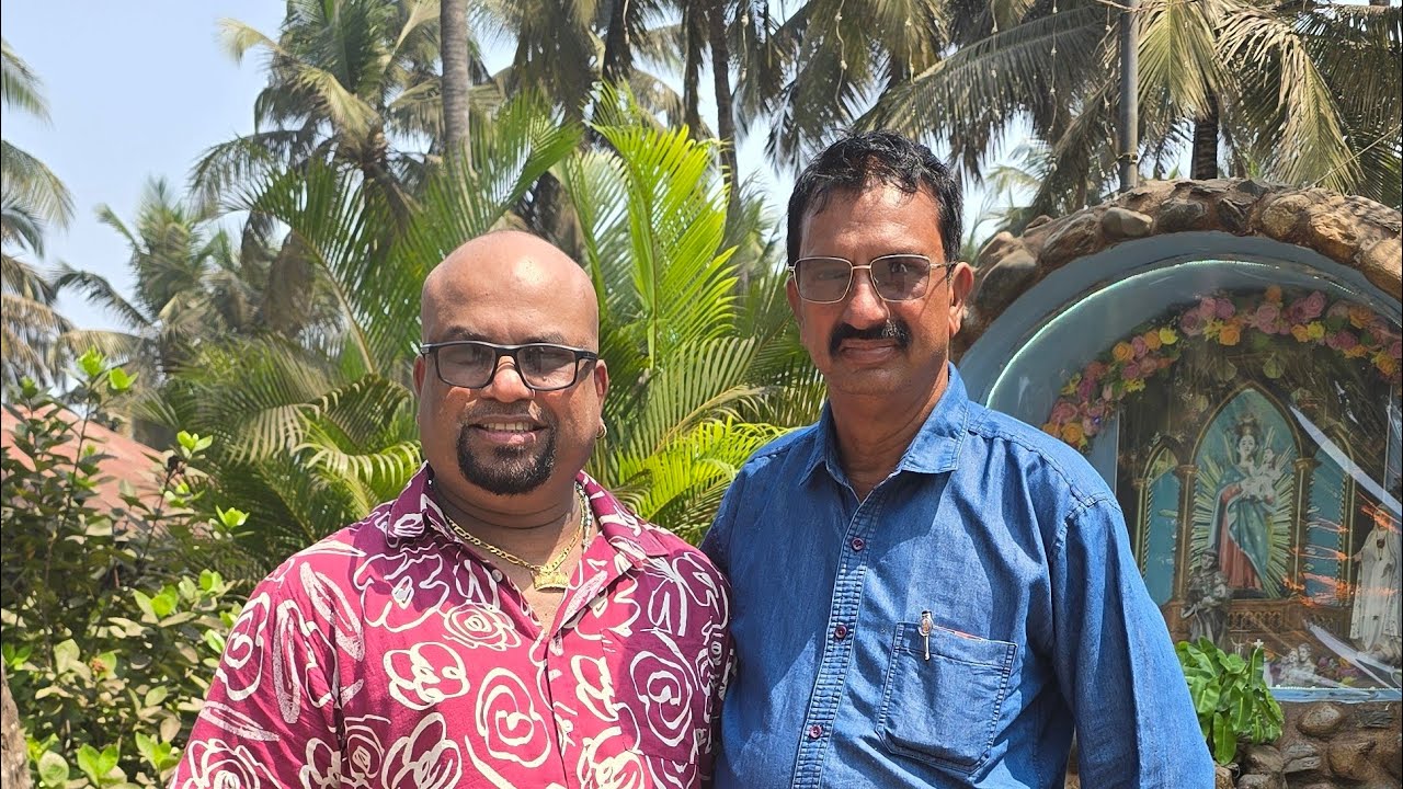 Sant Antonio waterfront family bar & restaurant, near old bridge Assolna 