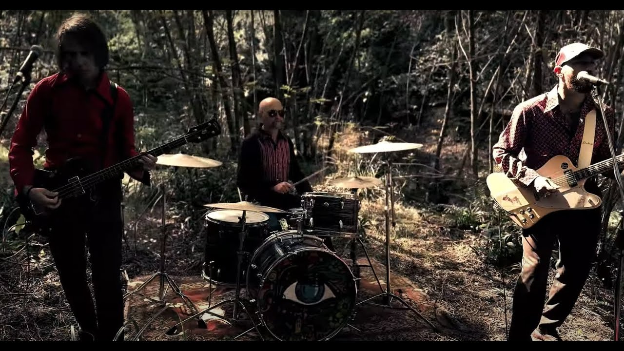 MOONIN DOWN - Dark Sky (official video) /// ARGONAUTA Records