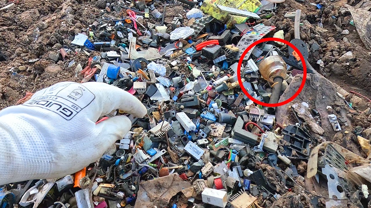 I Found TREASURE in Trash! You Won't Believe What People Throw Away