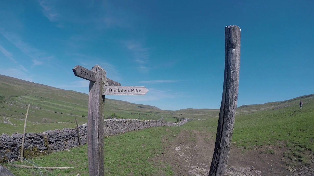 Dales 30- Buckden Pike Wharfedale. 702 metes - a sunny walk up from Buckden - a proper mountain