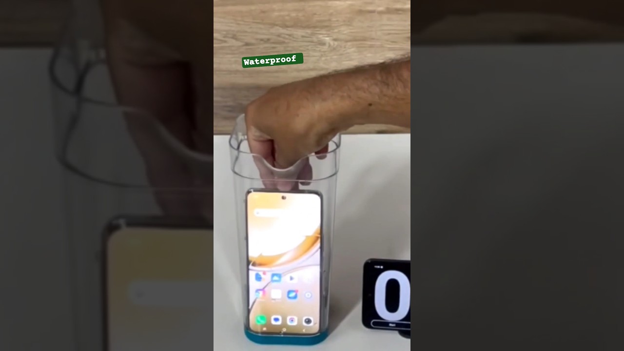 V50e Water Test Bottle 🌊🥱😎 #shrots #smartphone #loanappfastapproval #s24ultra